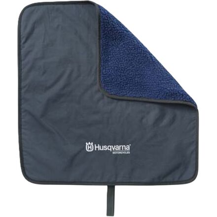 Husqvarna Paddock Changing Mat on a white background.