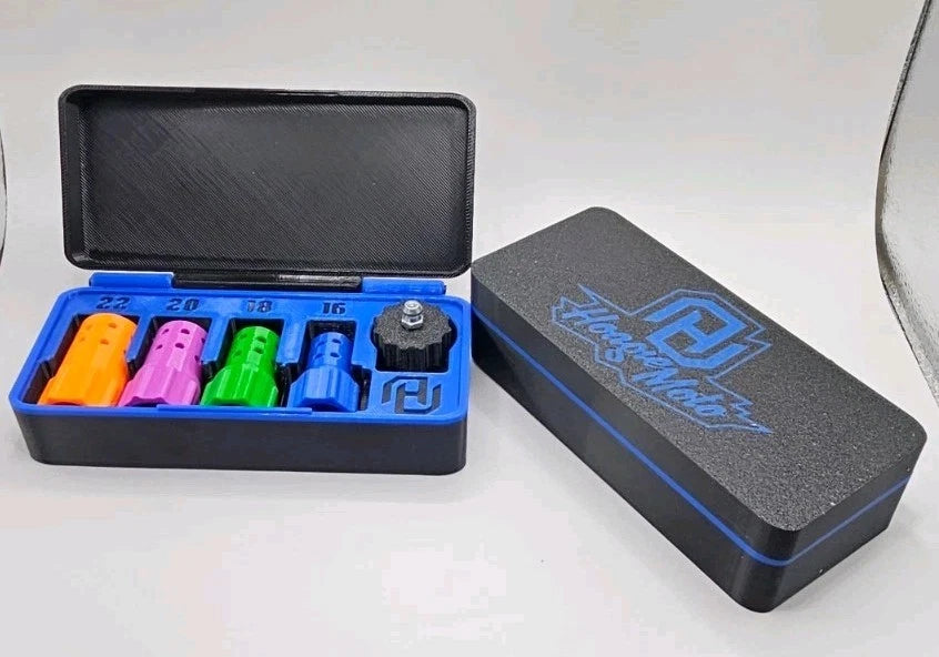 Hoagiemoto grease kit boxes with white background