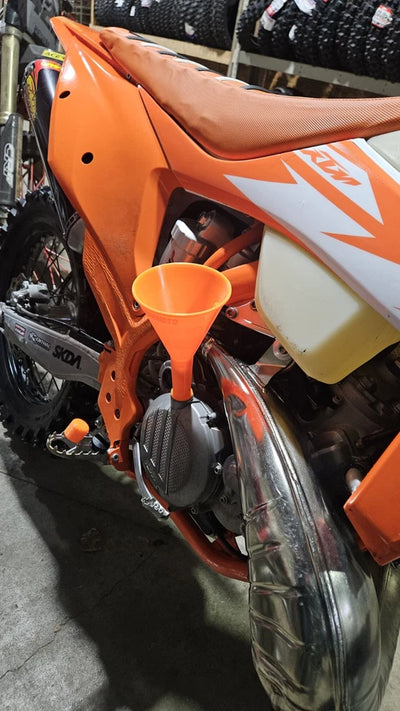 Threaded Funnel For GG/HUS/KTM